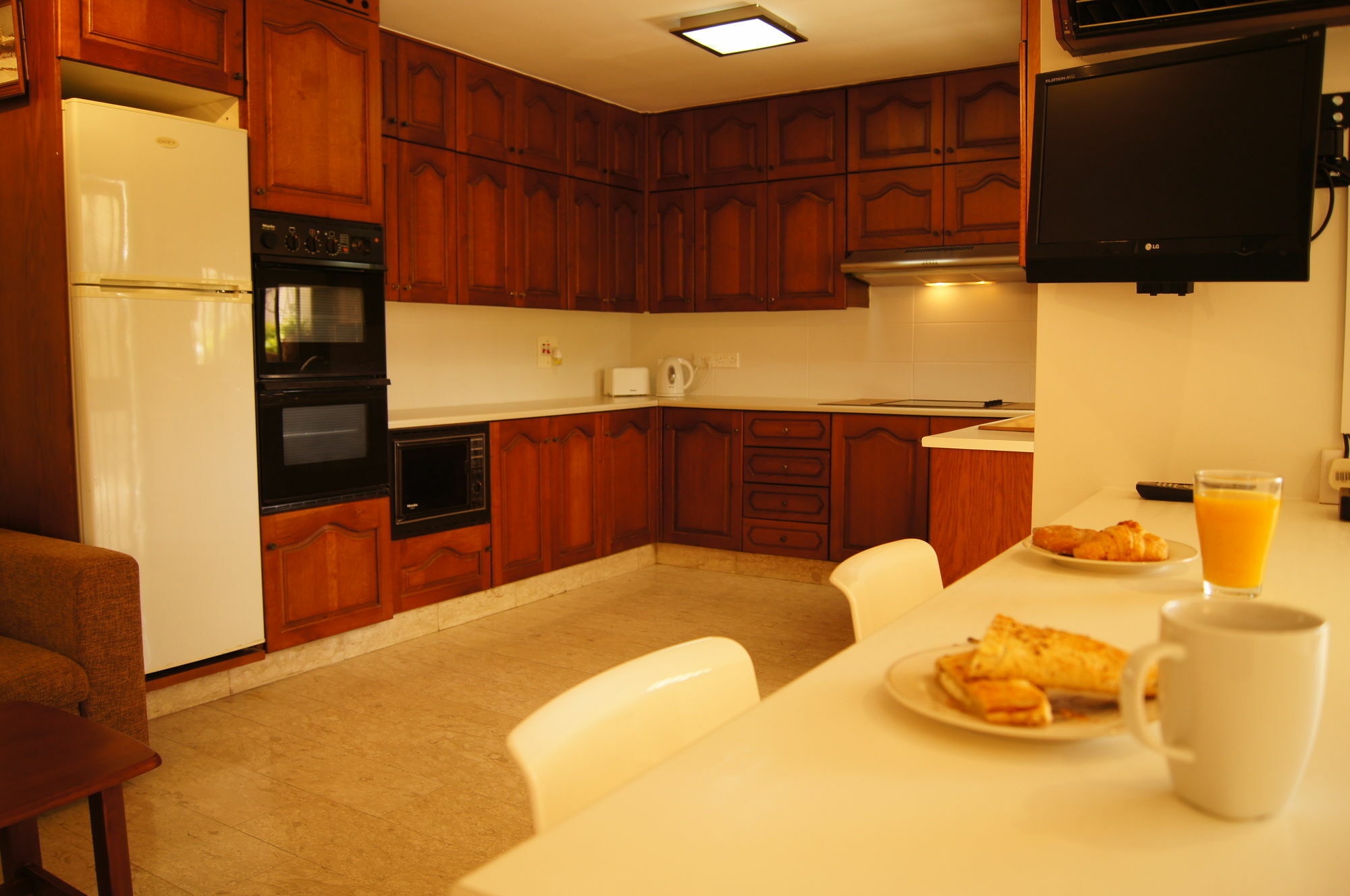 Silver Apartment Лимасол Экстерьер фото